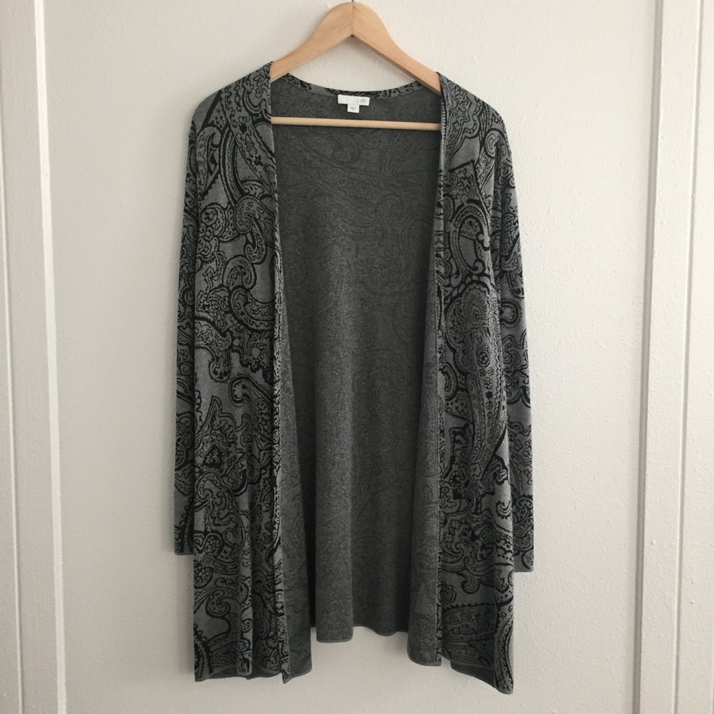 J. Jill Gray & Black Paisley Jacquard Cardigan - Extra Small XS